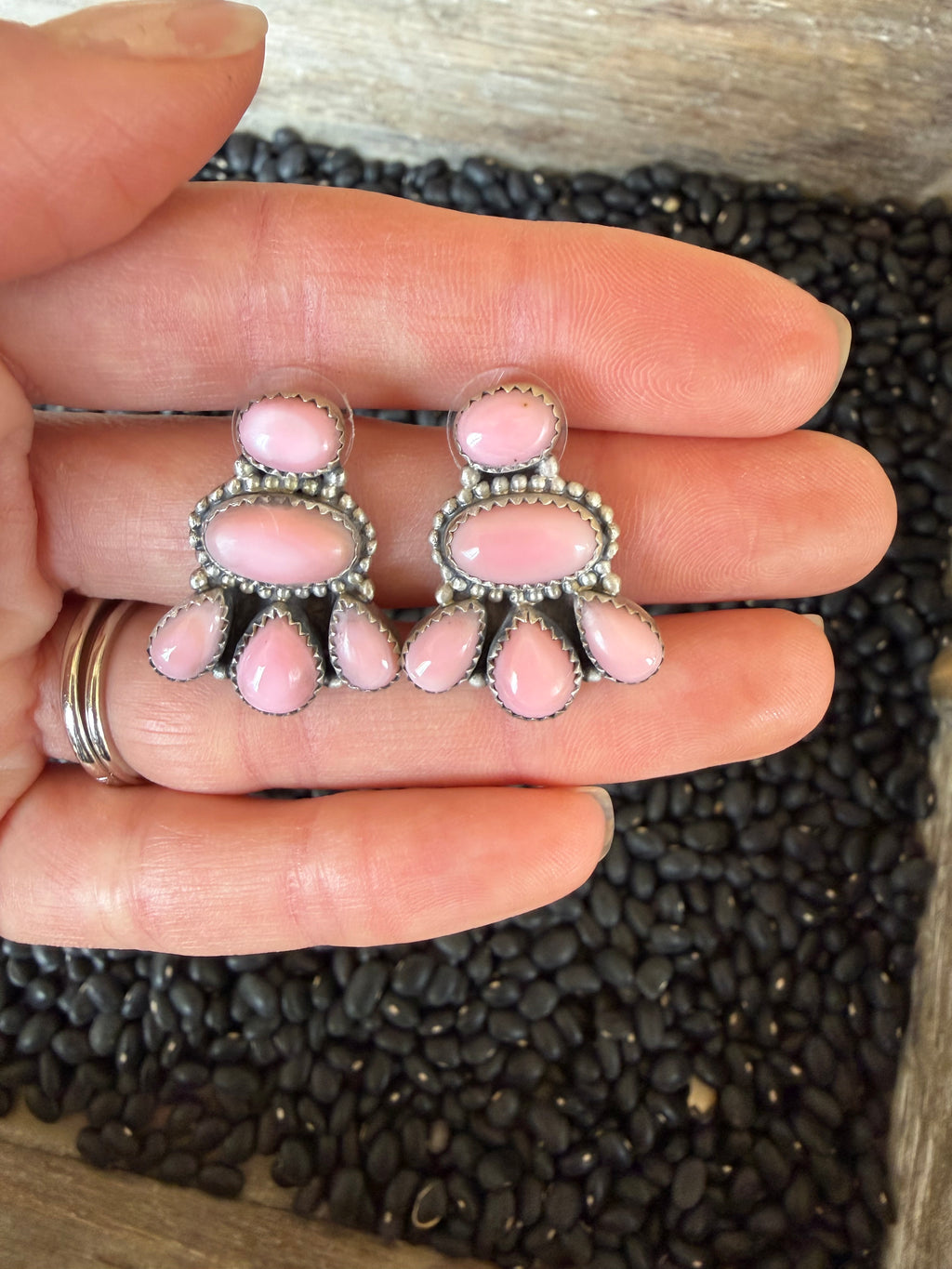Pink Conch Cluster Stud Earrings