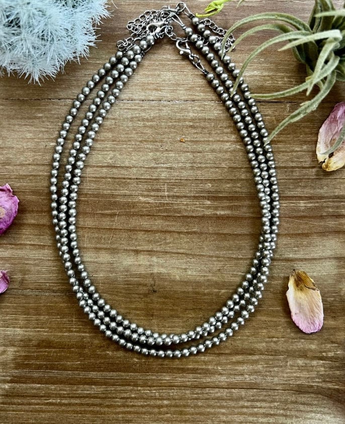 Silver plated pearl choker