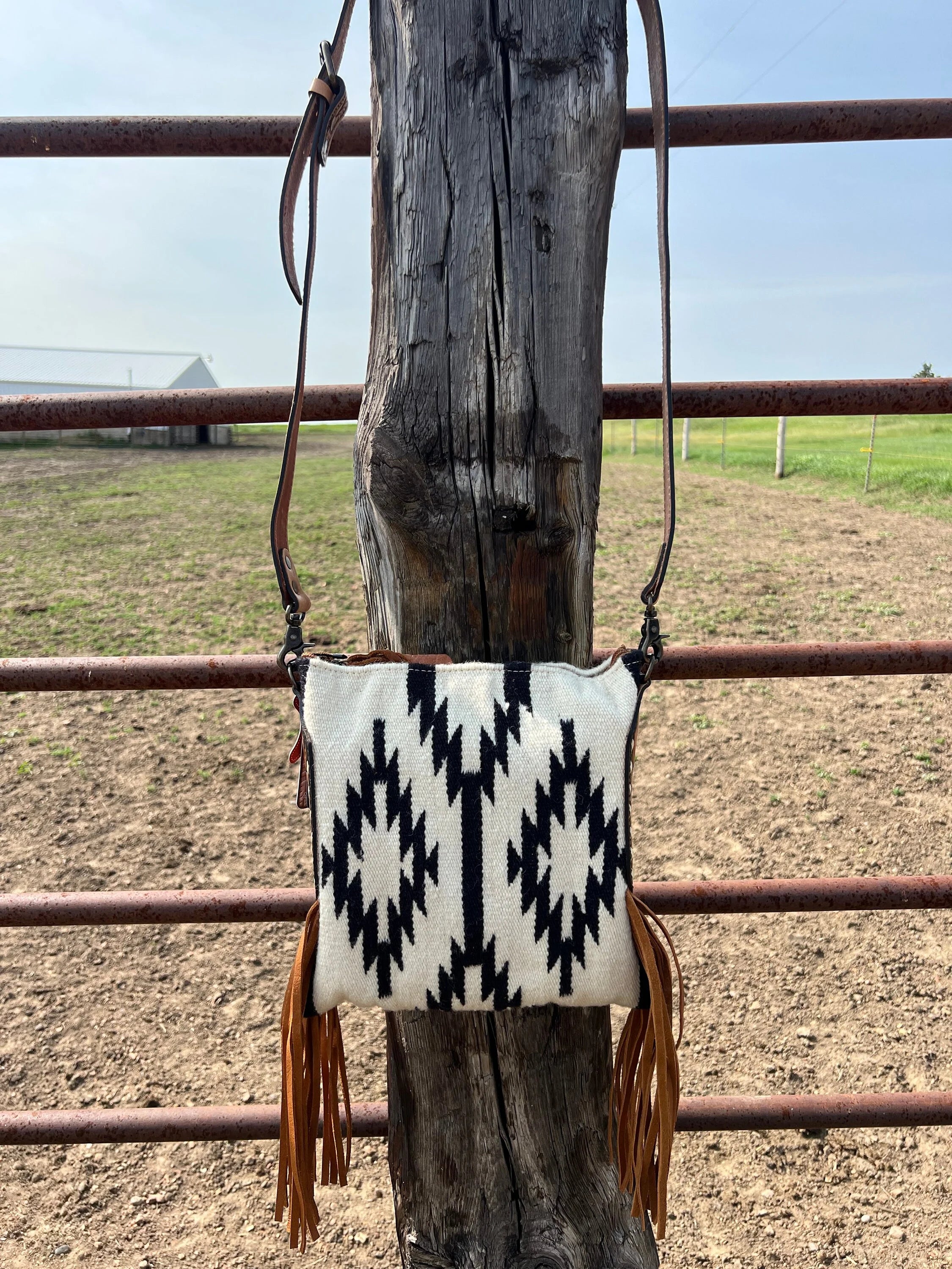 Side saddle crossbody