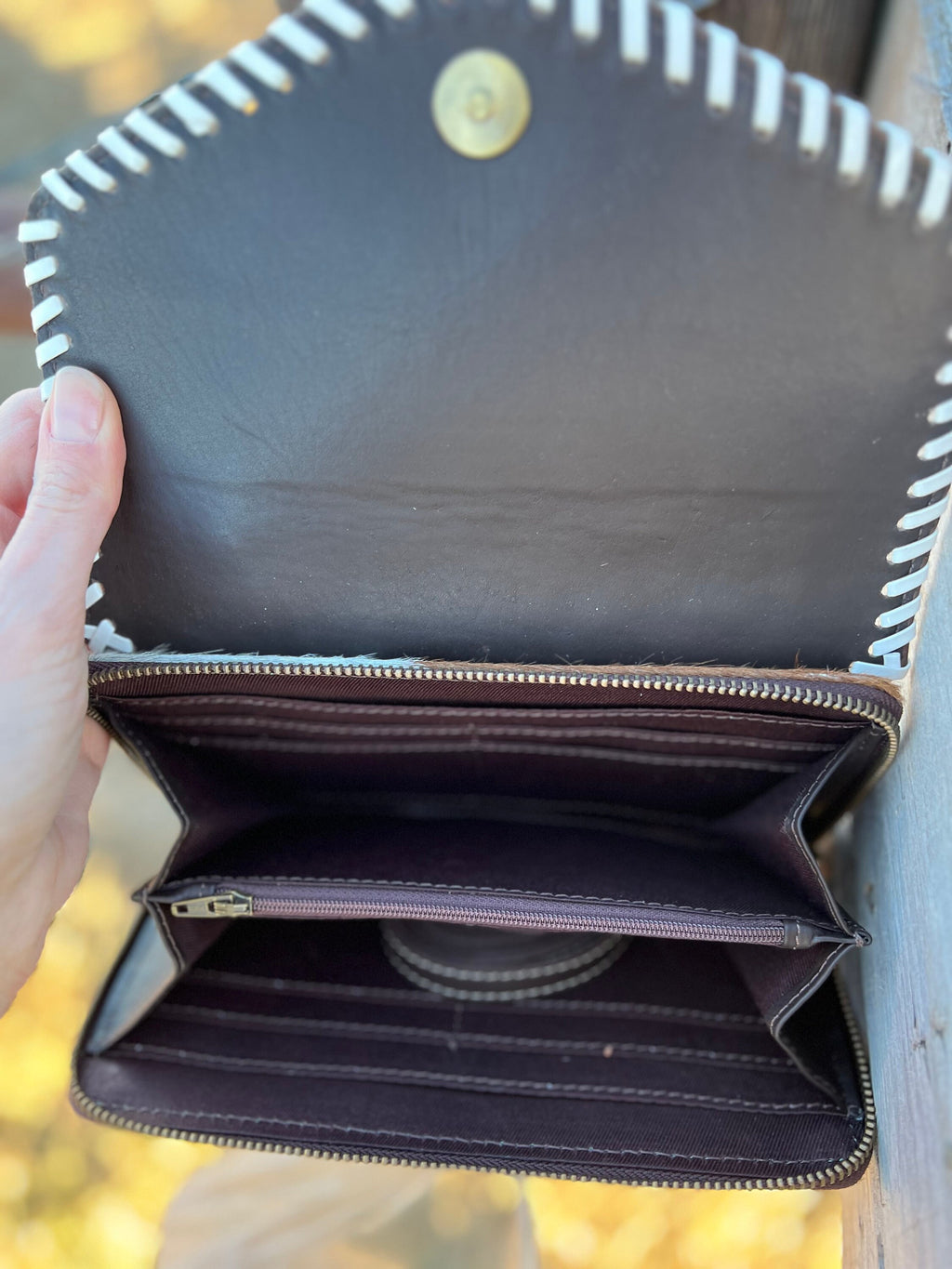 Crossbody wallet